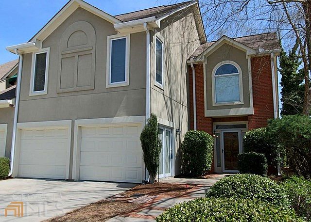 2nd image of 5403 Brooke Ridge Cir