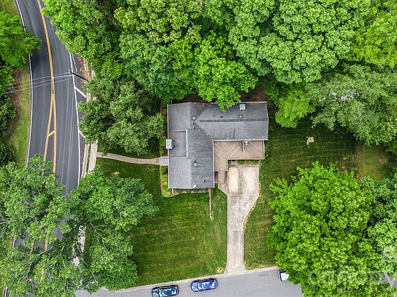 4th image of 6200 Old Providence Rd