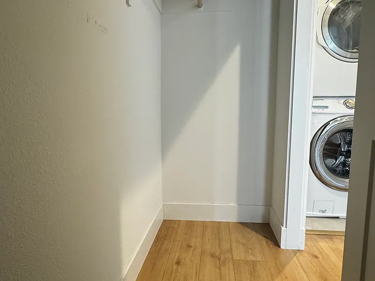 2650 Amora Cir #2650 — Photo 13