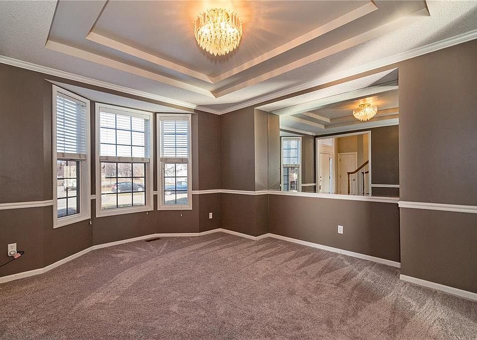 5429 Payne Ct, Shawnee, KS 66226 Zillow