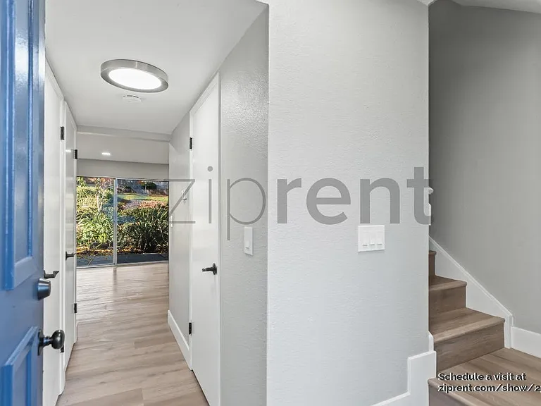 1804 Holland Dr — Photo 3