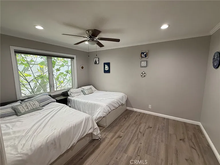 1174 E Ocean Blvd #10 — Photo 16