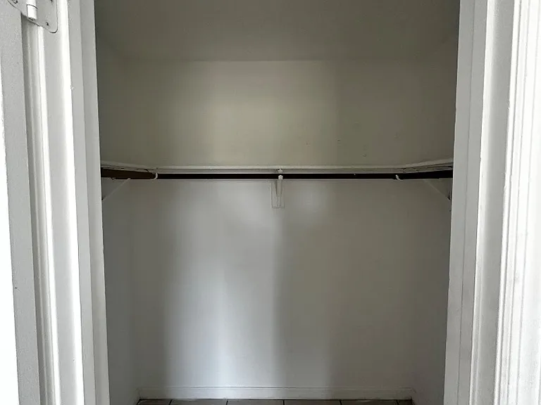 Unit Photo
