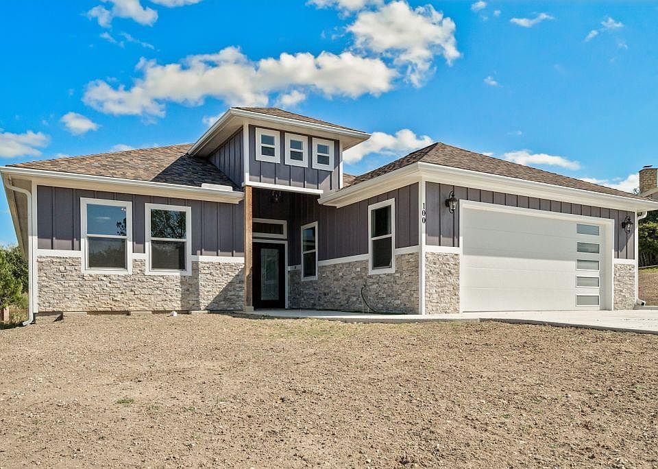 1st image of 100 Greenbriar Cir