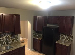 340 Taylor Ter, Chester, PA 19013