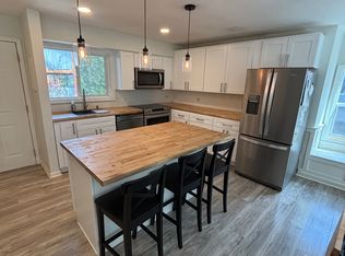 4 Touchstone Dr UNIT 128, Lake Oswego, OR