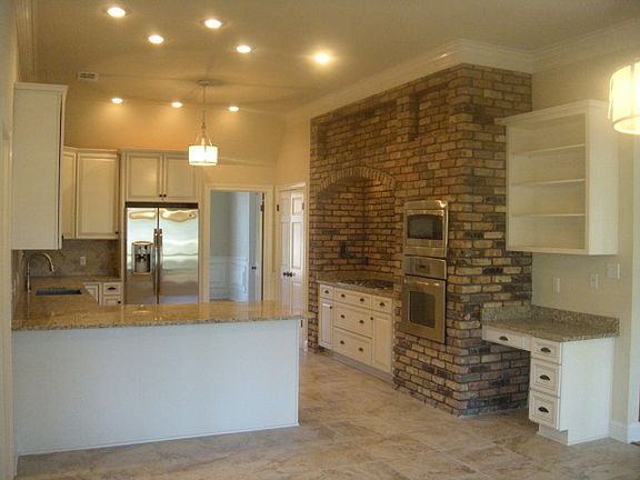 3rd image of 509 Beau Chene Dr
