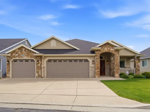 1917 N Farmington Hollow Cir, Farmington, UT 84025
