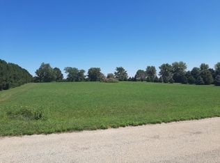 1828 Quail Hollow Rd, Steward, IL 60553