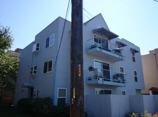 4103 Chilberg Ave SW APT 101, Seattle, WA 98116