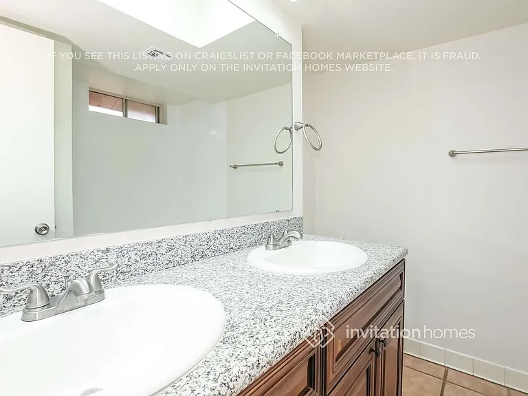 18433 N 2nd Dr — Photo 16