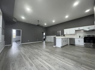 38-40-42 Main St #40, Pennsville, NJ 08070