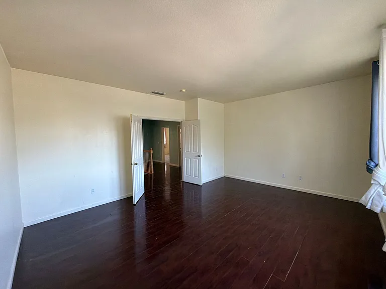 709 Black Oak Way — Photo 16