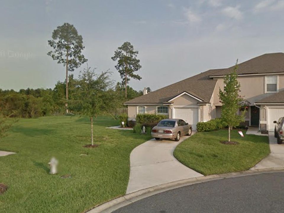 1st image of 1615 Vineland Cir #A
