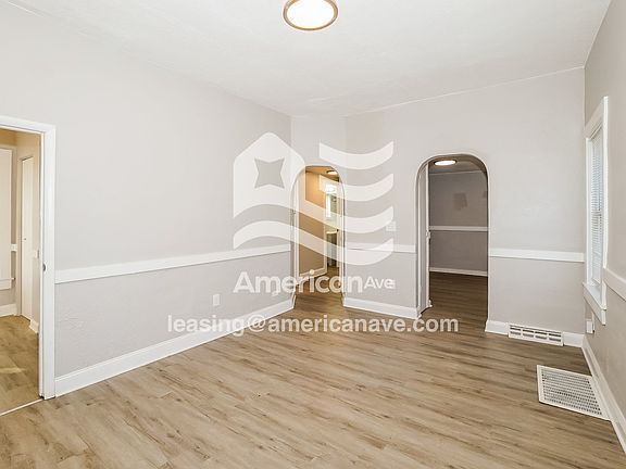 1034160_003_wm_-_living_room_13343148.jpg