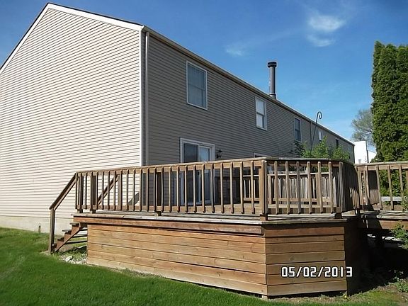 3rd image of 10142 E Dedham Dr