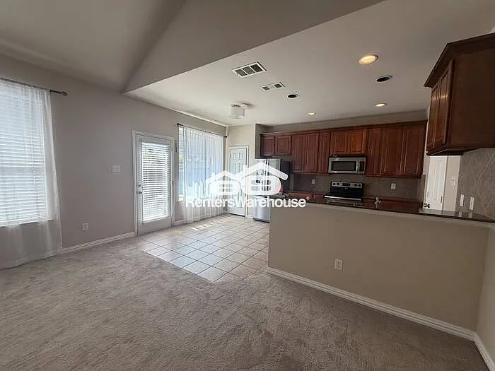 3612 Vienna St — Photo 28