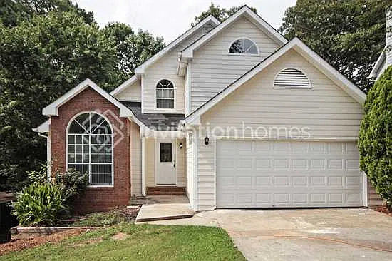 810 Cauthen Ct NE