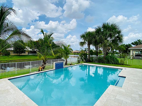 5th image of 12011 Cypress Key Way