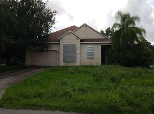 2102 SW Certosa Rd, Port Saint Lucie, FL 34953