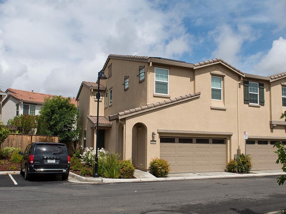 1st image of 1637 Glazzy Ln