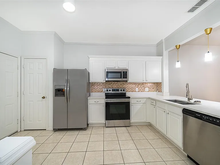 6080 Twain St #102 — Photo 5