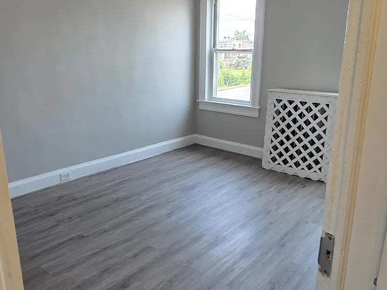 3027 Wylie Ave — Photo 9