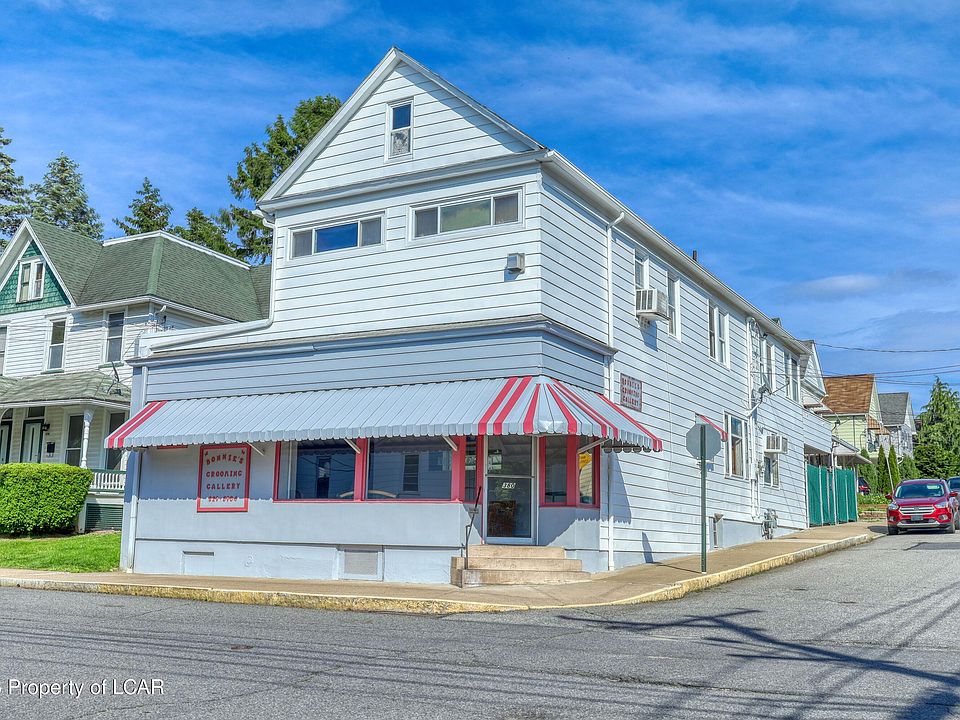 1st image of 380 New Grove St