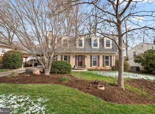 8816 Arley Dr, Springfield, VA 22153