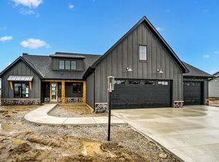 12228 Cassena Rd, Fort Wayne, IN 46814