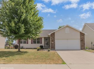12908 Hammontree Dr, Urbandale, IA 50323
