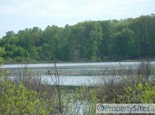 2400 E Warren Woods Rd, Buchanan, MI 49107