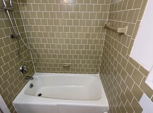 897 East St APT 1, Wrentham, MA 02093