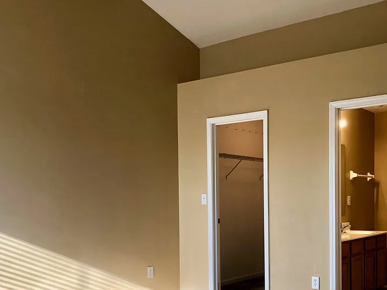 3903 Hay Market Dr — Photo 9