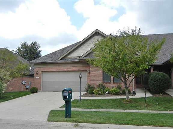 2nd image of 7121 Salem Crossing Pl