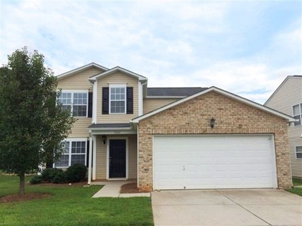 5149 Liberty Hall Cir