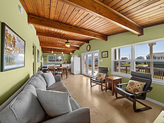 4th image of 4202 Hardin Dr