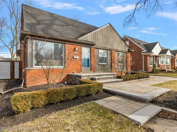 4618 Groveland Ave, Royal Oak, MI 48073