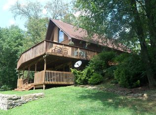 18 Lone Pine Trl, Mercer, PA 16137