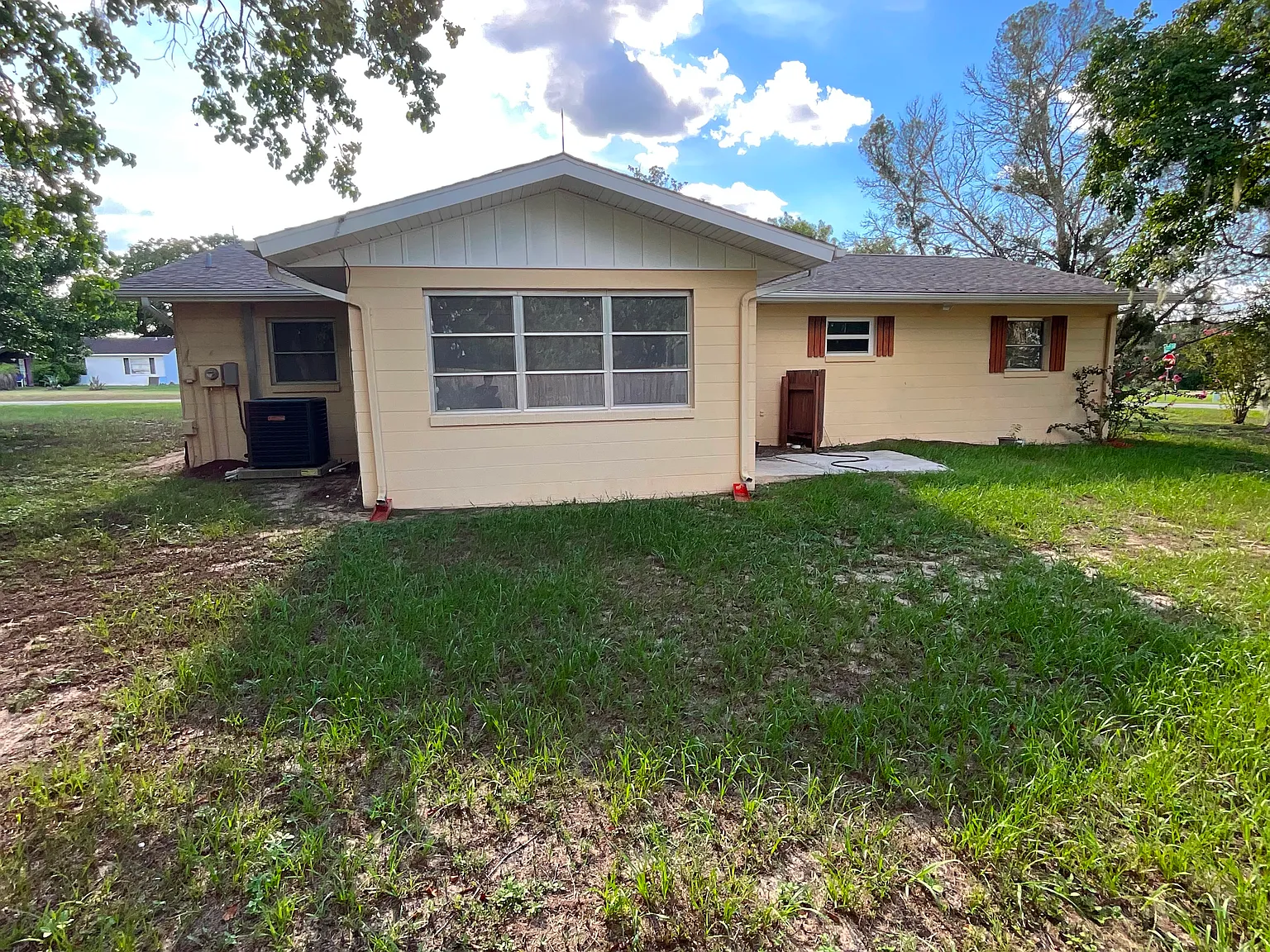 3 bed, 1377 sqft, $1,700 — Photo 3
