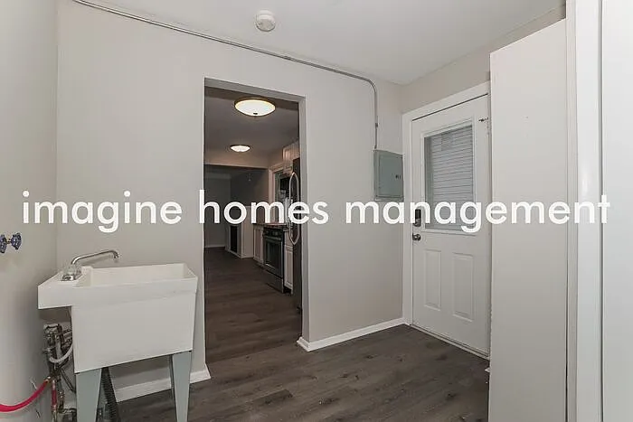 27811 Knickerbocker Rd — Photo 13