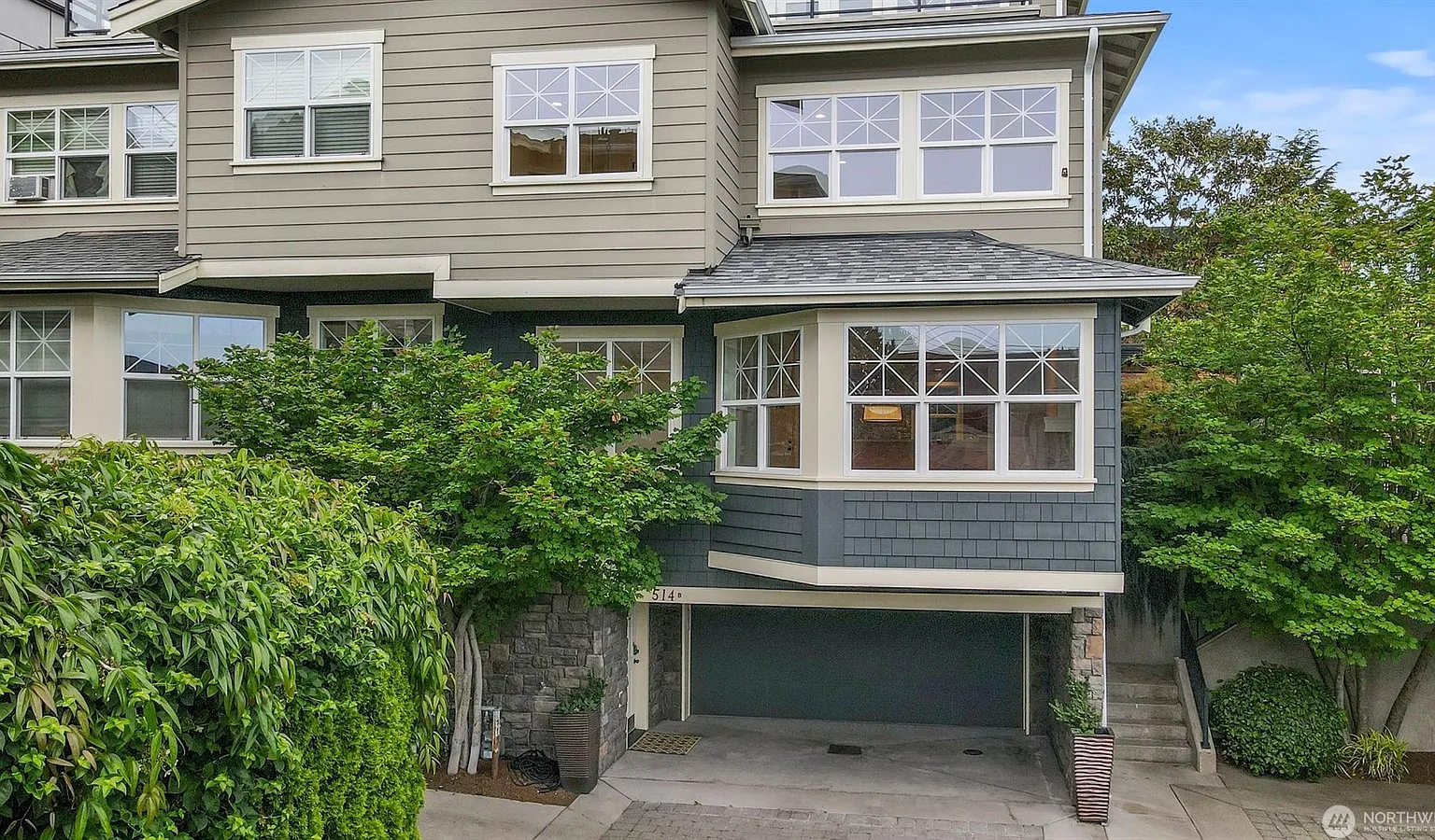514 Prospect Street, Seattle, WA 98109 — Photo 1