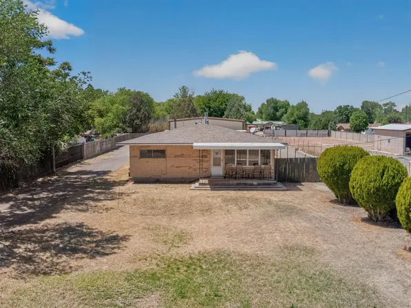 8911 9th St NW, Albuquerque, NM 87114