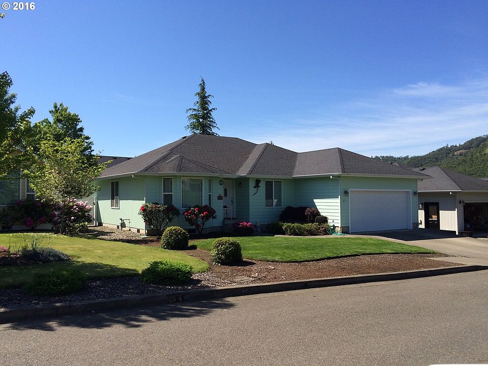 2nd image of 210 Village Dr
