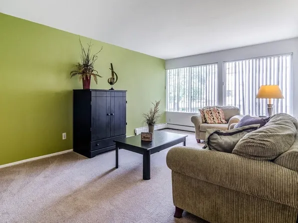 Edgewood Park Apartments