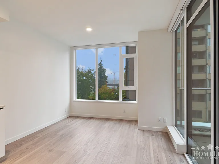 10448 University Dr #303 — Photo 4