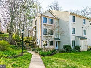 10300 Luria Commons Ct #1B, Burke, VA 22015