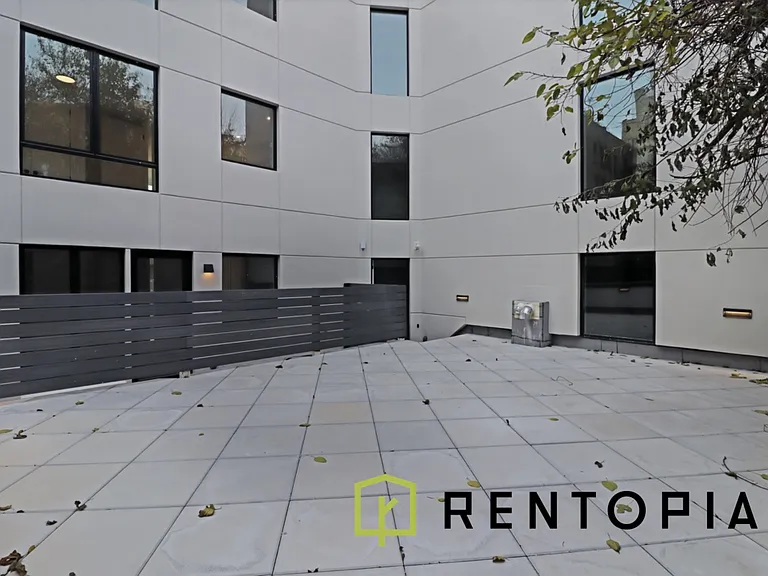 49 Borinquen Pl #3A — Photo 10
