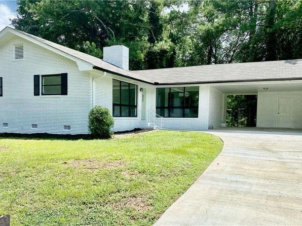 245 Lunie Dr SW, Mableton, GA 30126