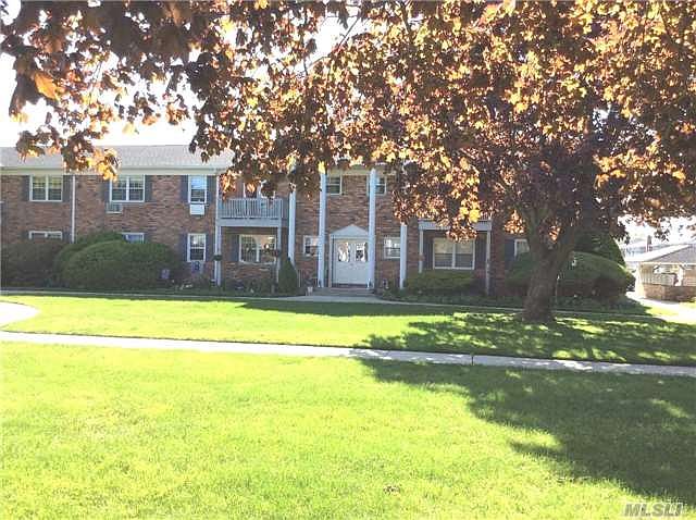 1st image of 20 Fairharbor Dr #20